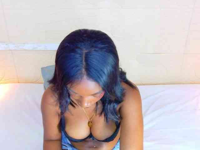 shamira-moore webcam