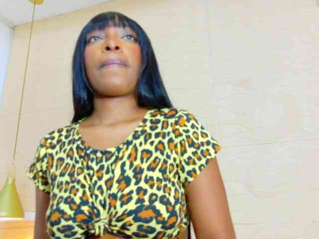 shamira-moore webcam