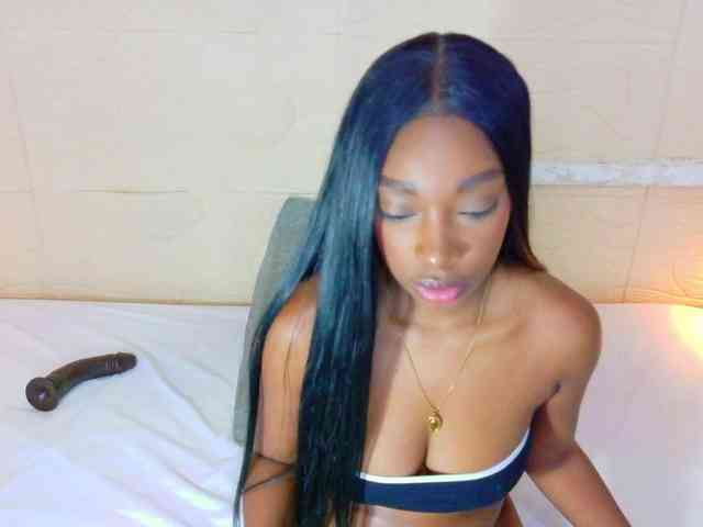 shamira-moore webcam