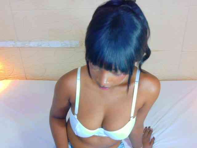 shamira-moore webcam