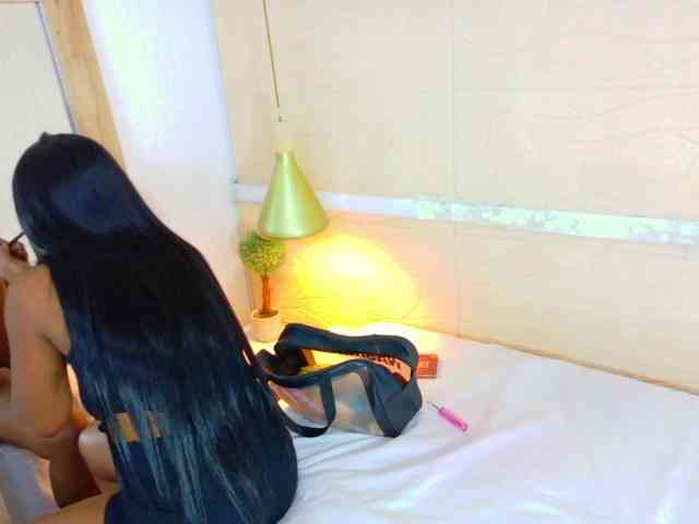 shamira-moore webcam