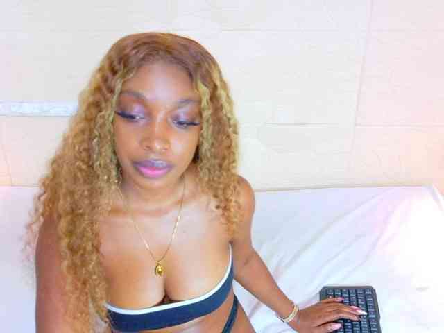 shamira-moore webcam