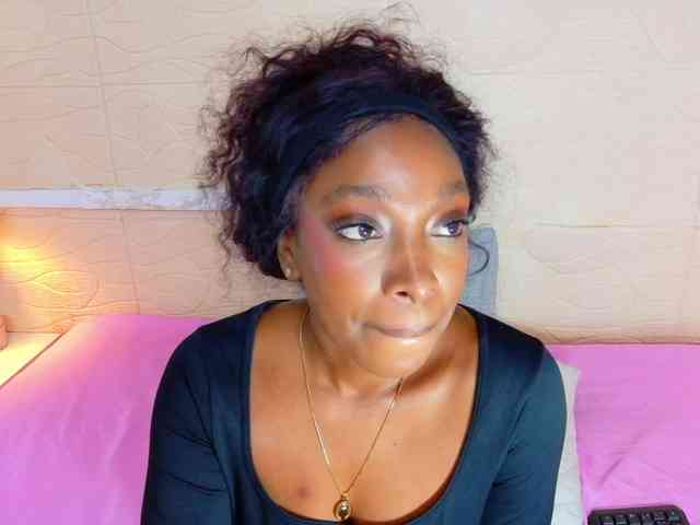 shamira-moore webcam