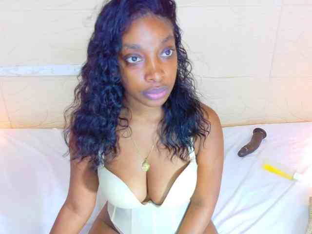 shamira-moore webcam