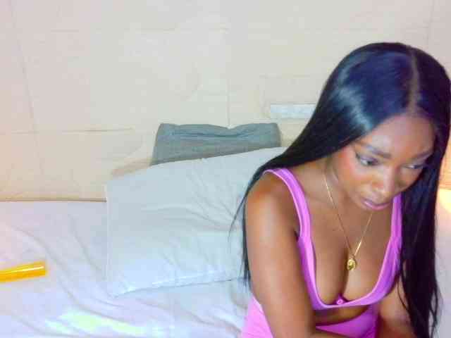 shamira-moore webcam