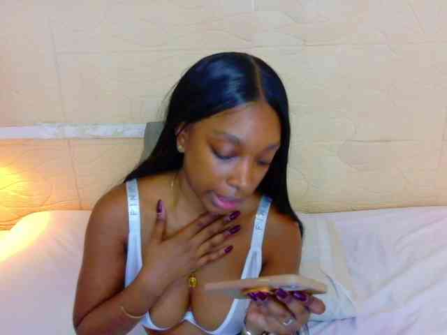shamira-moore webcam