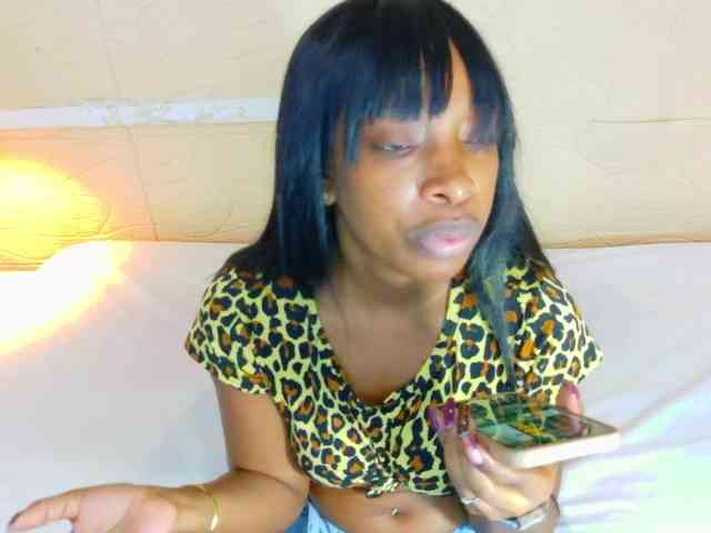 shamira-moore webcam