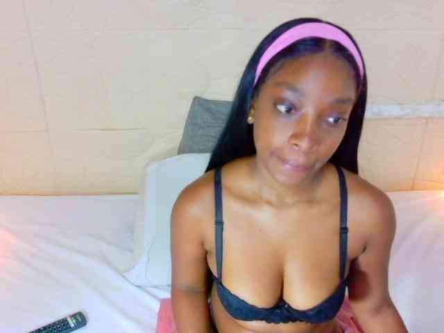 shamira-moore webcam