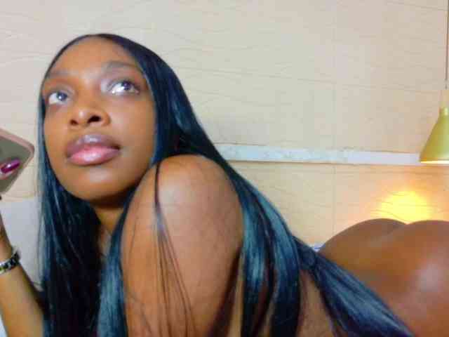 shamira-moore webcam