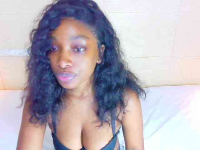 shamira-moore webcam