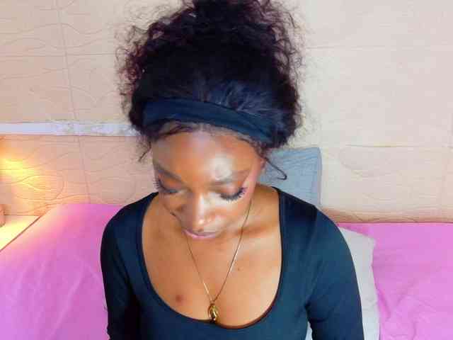 shamira-moore webcam