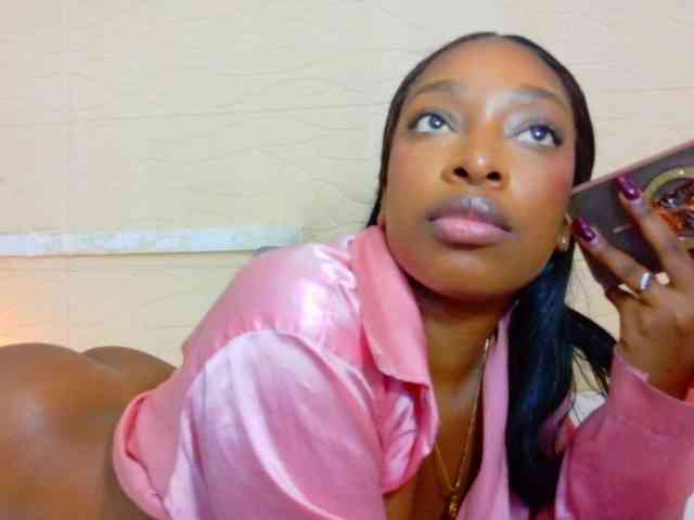 shamira-moore webcam