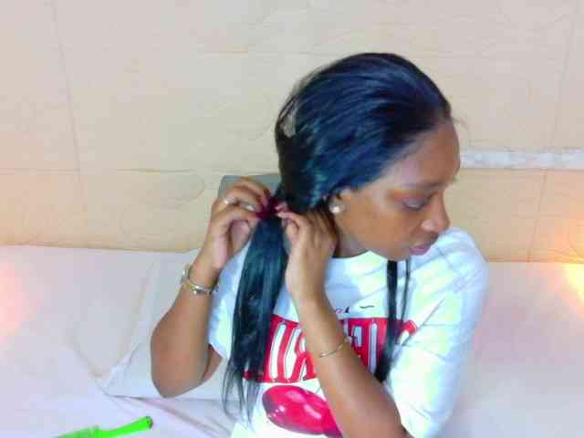 shamira-moore webcam