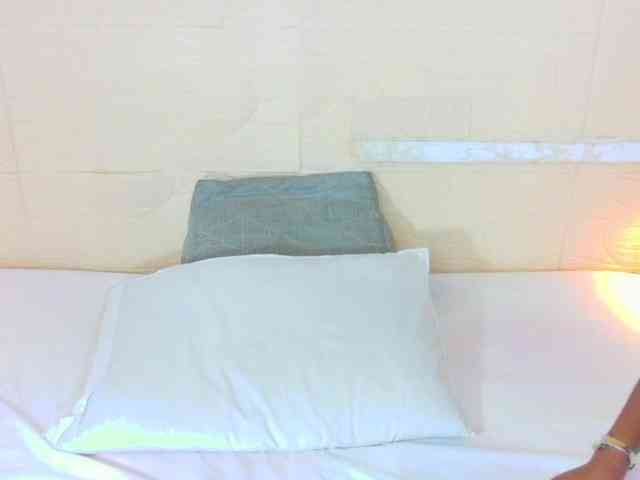 shamira-moore webcam