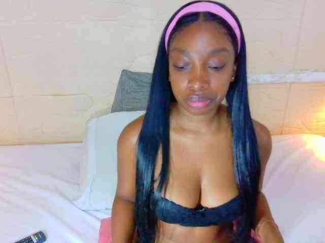 shamira-moore webcam