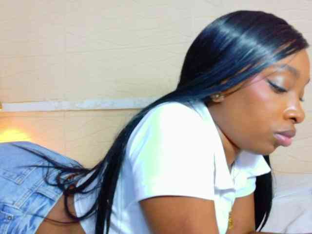 shamira-moore webcam