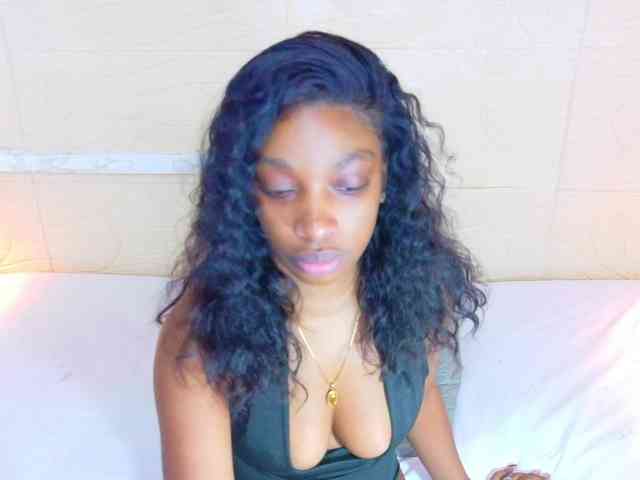 shamira-moore webcam