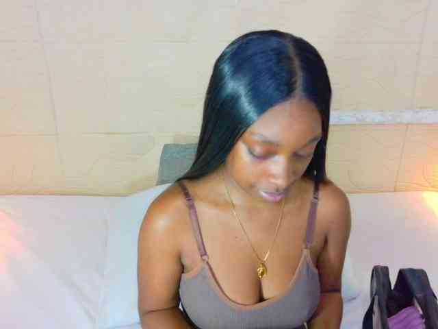 Modelo: shamira-moore