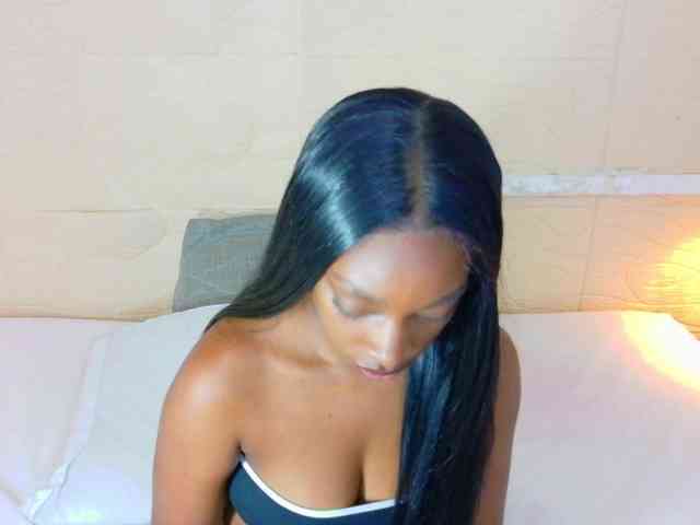 shamira-moore webcam