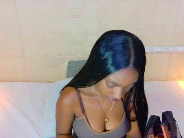 shamira-moore webcam