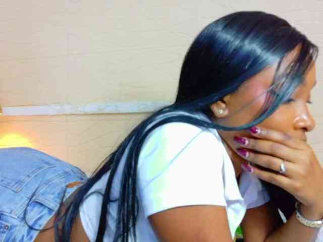 shamira-moore webcam