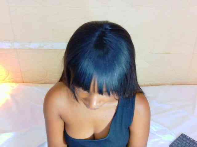 shamira-moore webcam