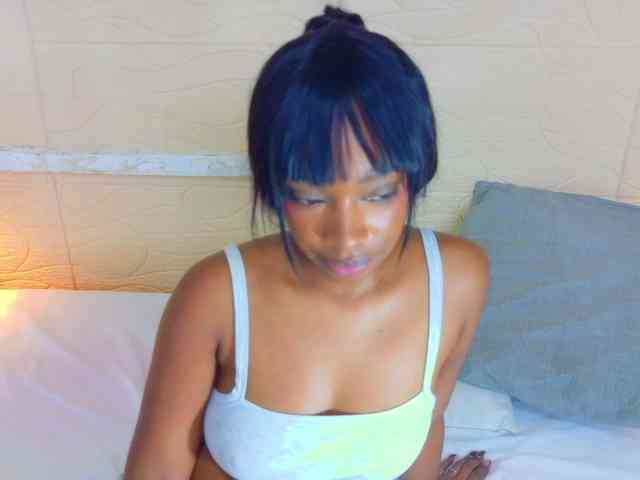 shamira-moore webcam