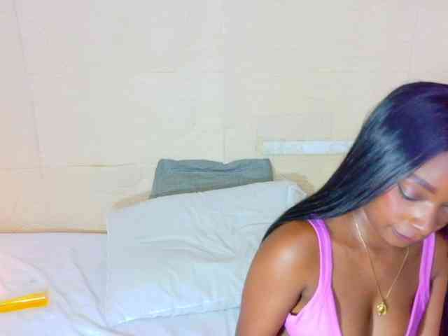 shamira-moore webcam