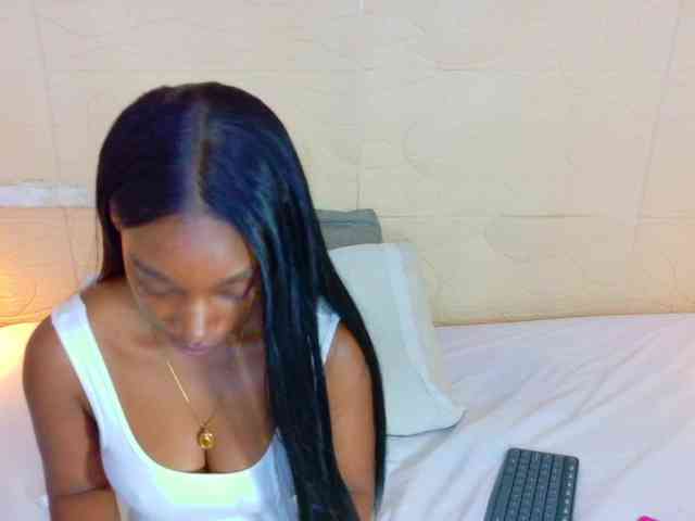shamira-moore webcam