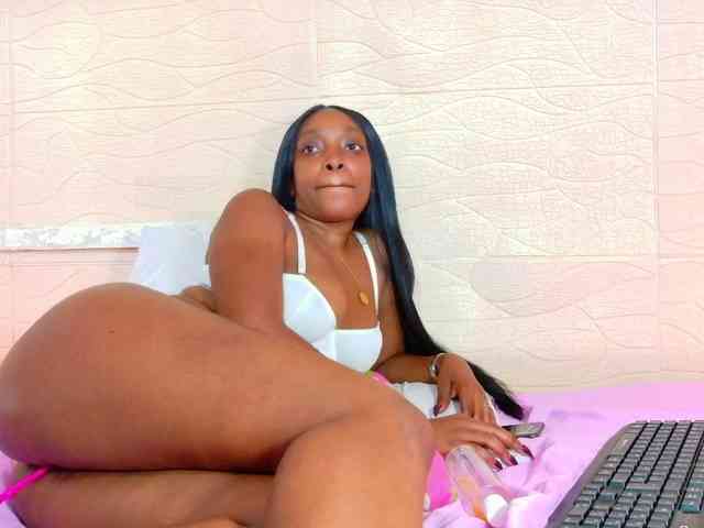 shamira-moore webcam