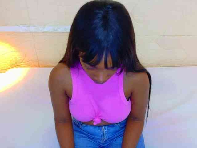 shamira-moore webcam