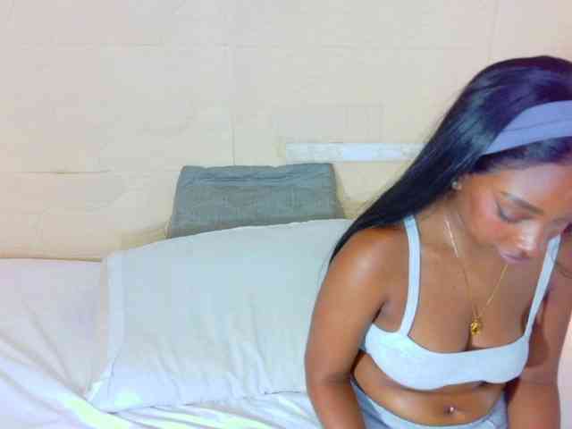 shamira-moore webcam