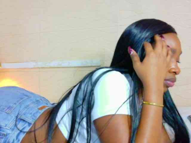 shamira-moore webcam