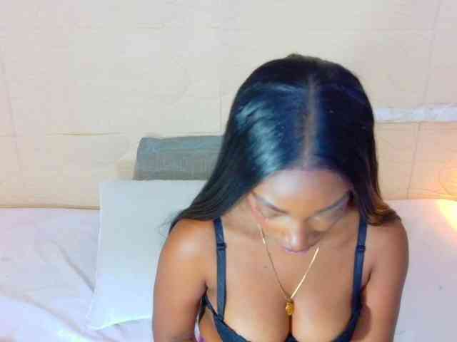 shamira-moore webcam