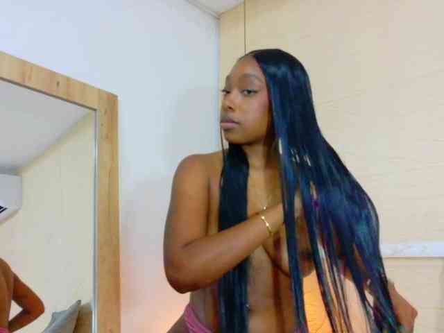 shamira-moore webcam