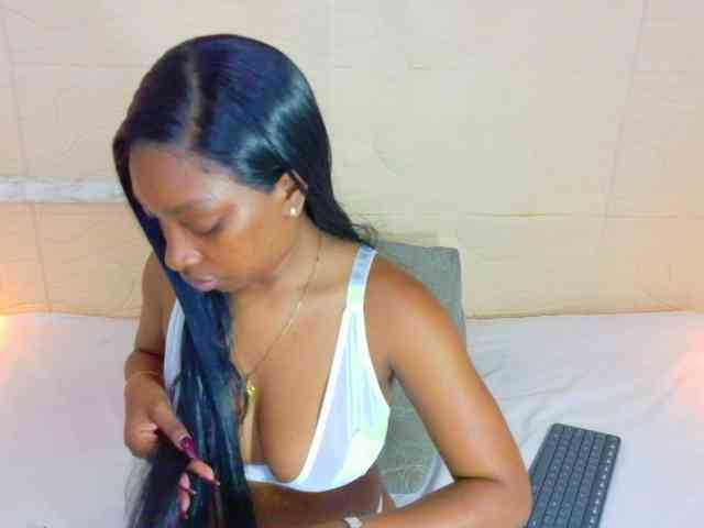 shamira-moore webcam