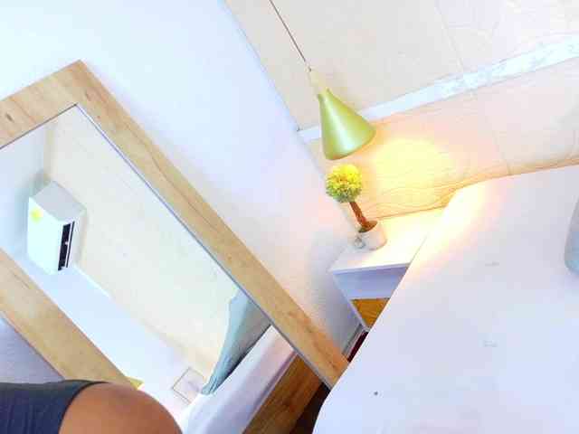 shamira-moore webcam