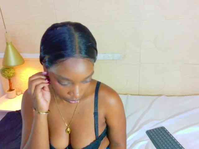 shamira-moore webcam
