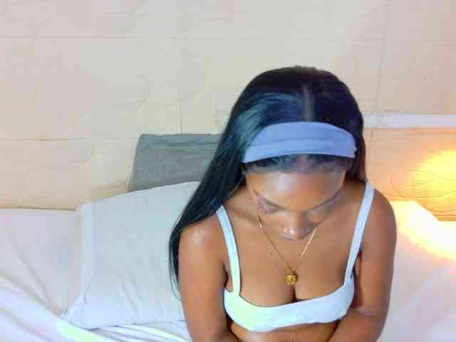 shamira-moore webcam