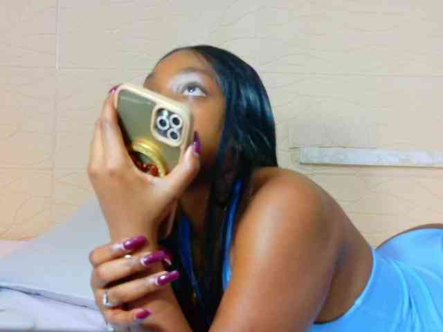 shamira-moore webcam