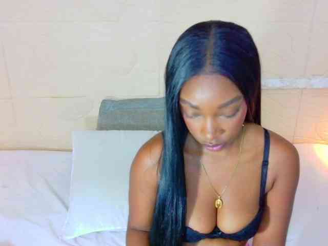 shamira-moore webcam