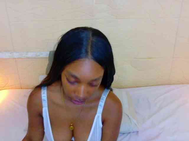 shamira-moore webcam