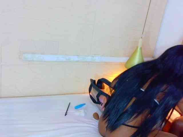 shamira-moore webcam