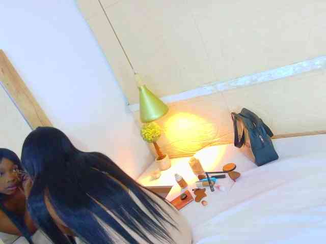shamira-moore webcam