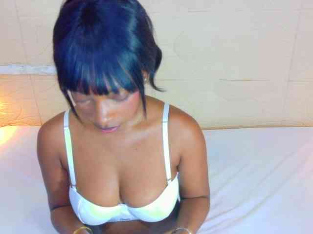 shamira-moore webcam