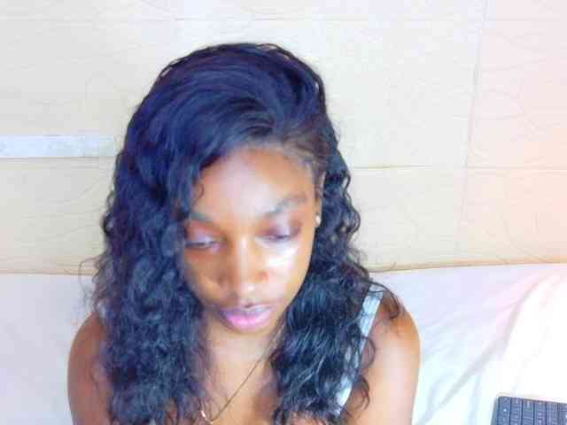 shamira-moore webcam