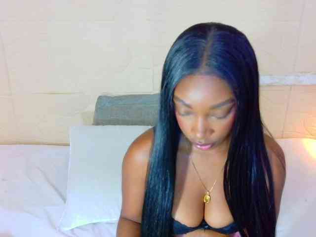 shamira-moore webcam