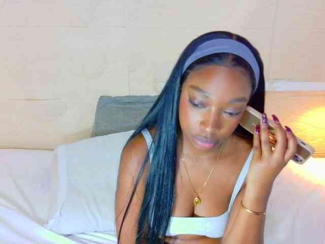 shamira-moore webcam