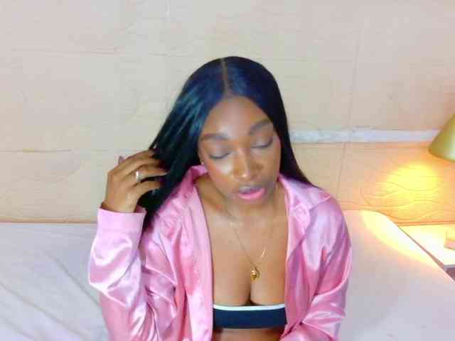 shamira-moore webcam