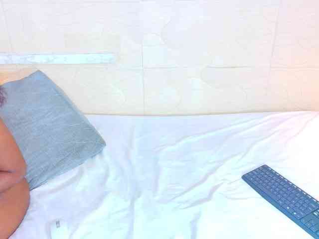 shamira-moore webcam
